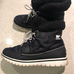 Sorel Women’s Snow Boots - size 7.5